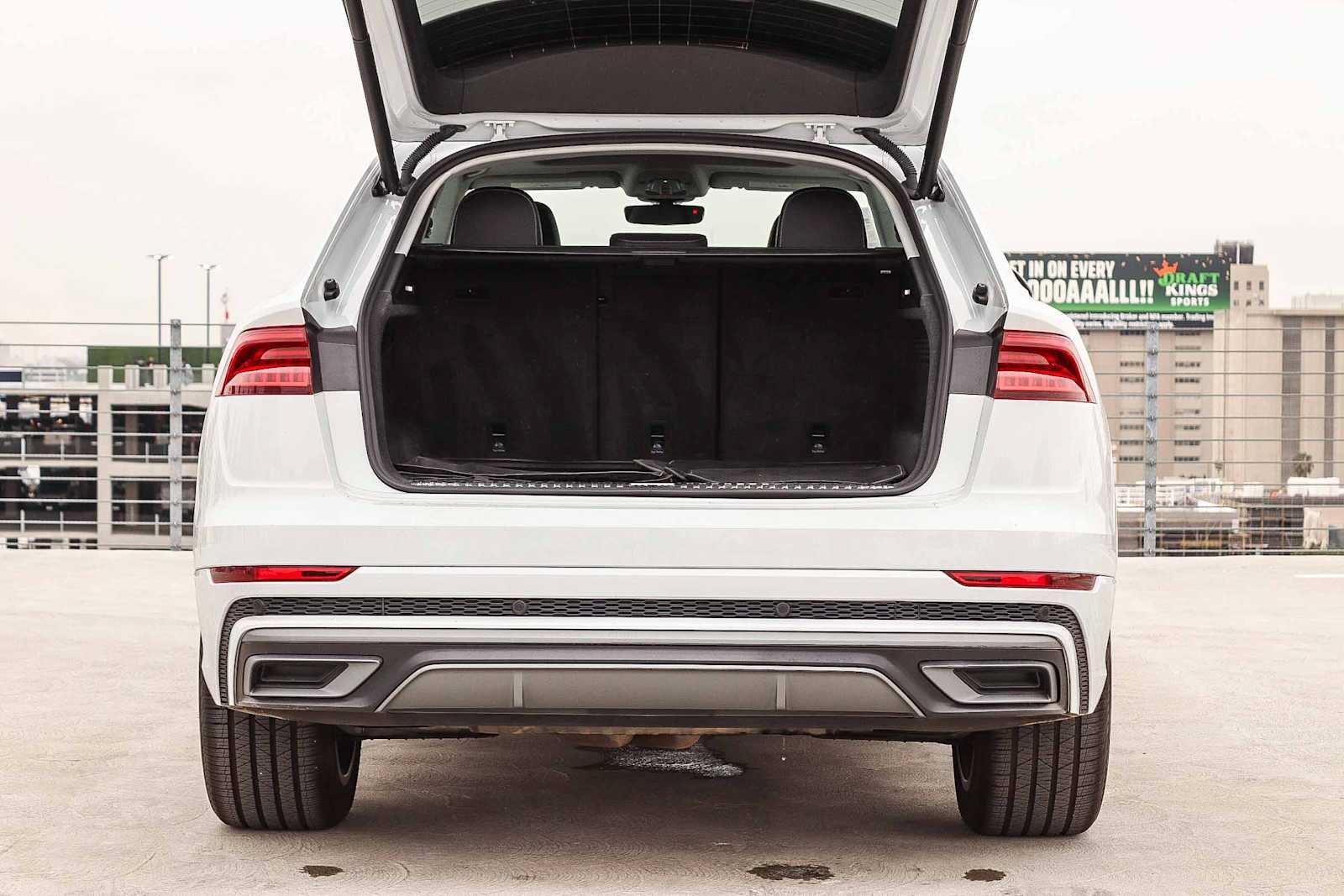 Used 2022 Audi Q8 Premium Plus w/ Premium Plus Package AWD/4WD image 36
