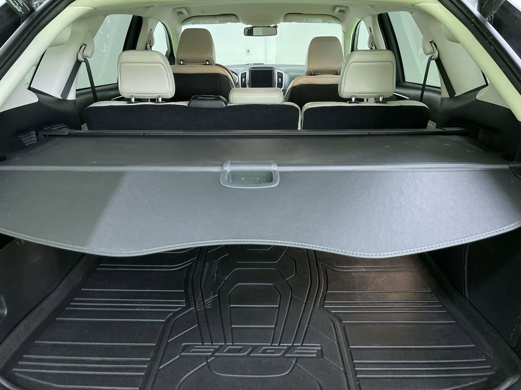 Used 2021 Ford Edge Titanium w/ Cargo Accessory Package image 27