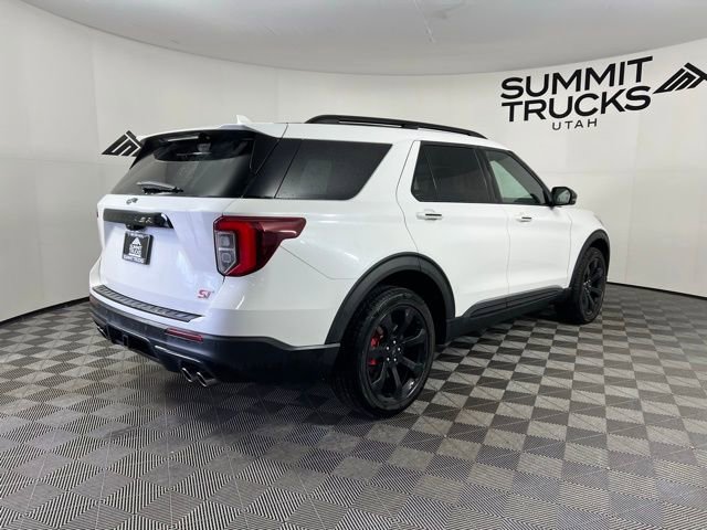 Used 2022 Ford Explorer ST w/ Equipment Group 401A image 4