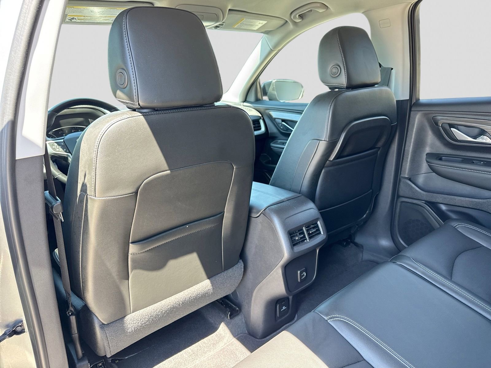 Used 2024 GMC Terrain SLT w/ Elevation Edition AWD/4WD image 22