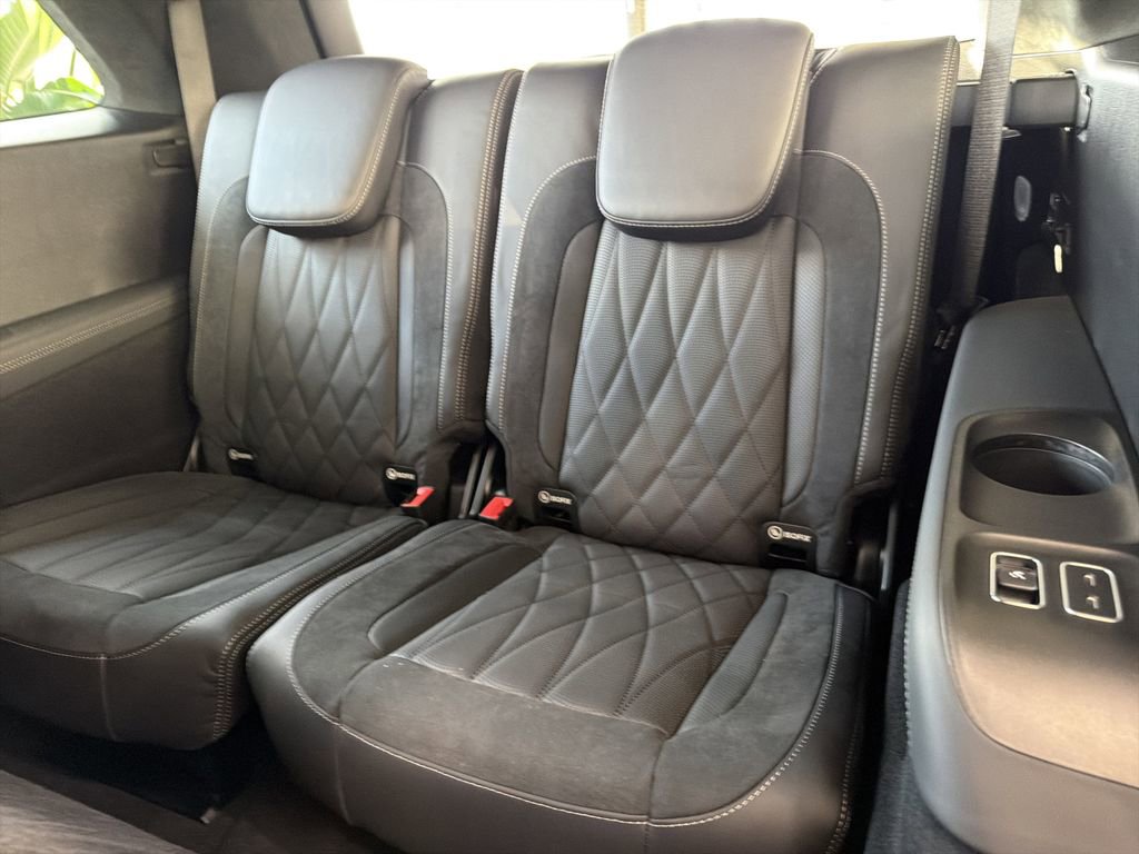 New 2026 Mercedes-Benz GLS 63 AMG 4MATIC image 12