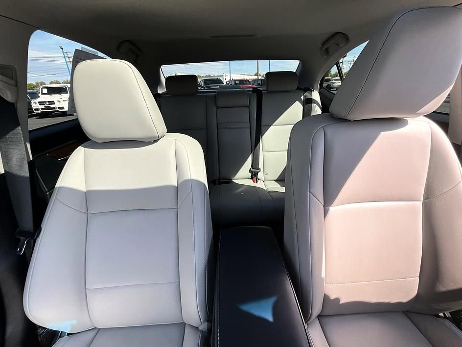 Used 2013 Lexus ES 350 w/ Premium Pkg FWD image 35