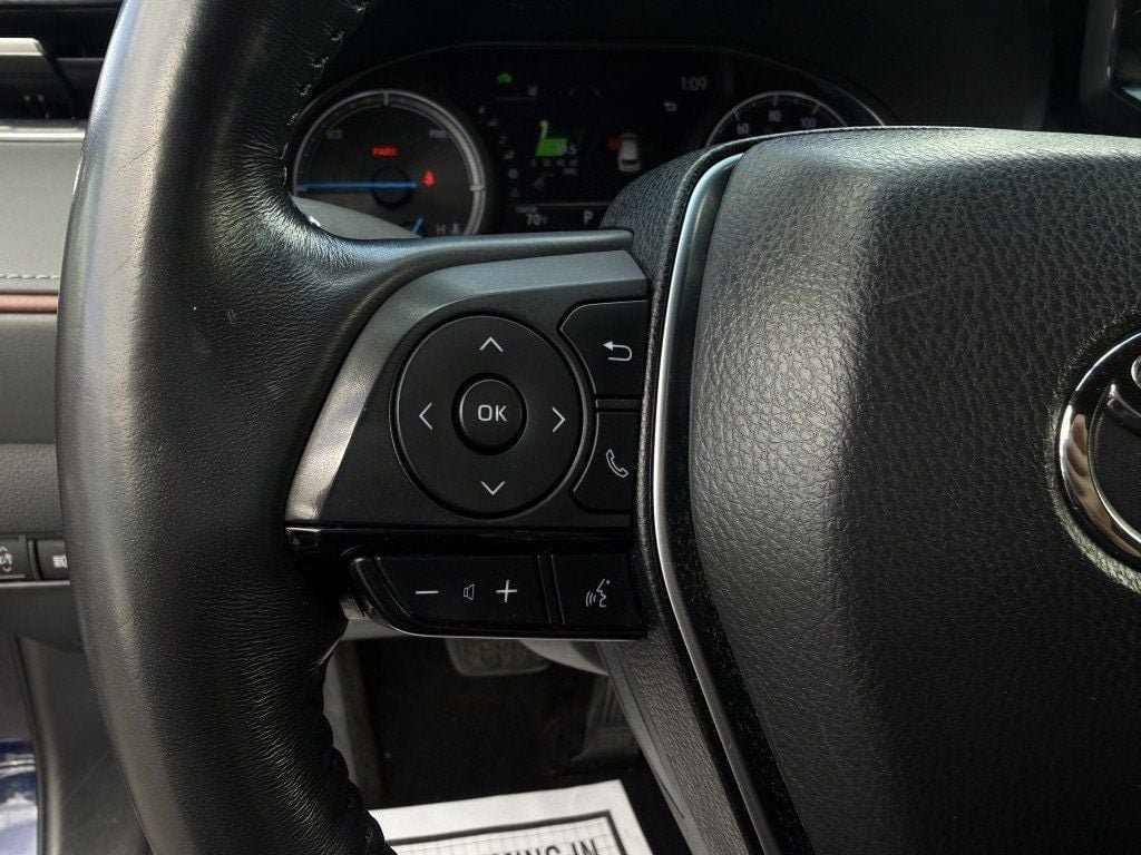 Used 2021 Toyota Venza XLE w/ Softex Package AWD/4WD image 15