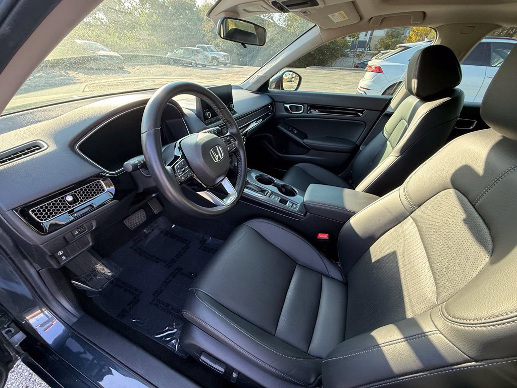 Used 2024 Honda Civic EX-L image 10