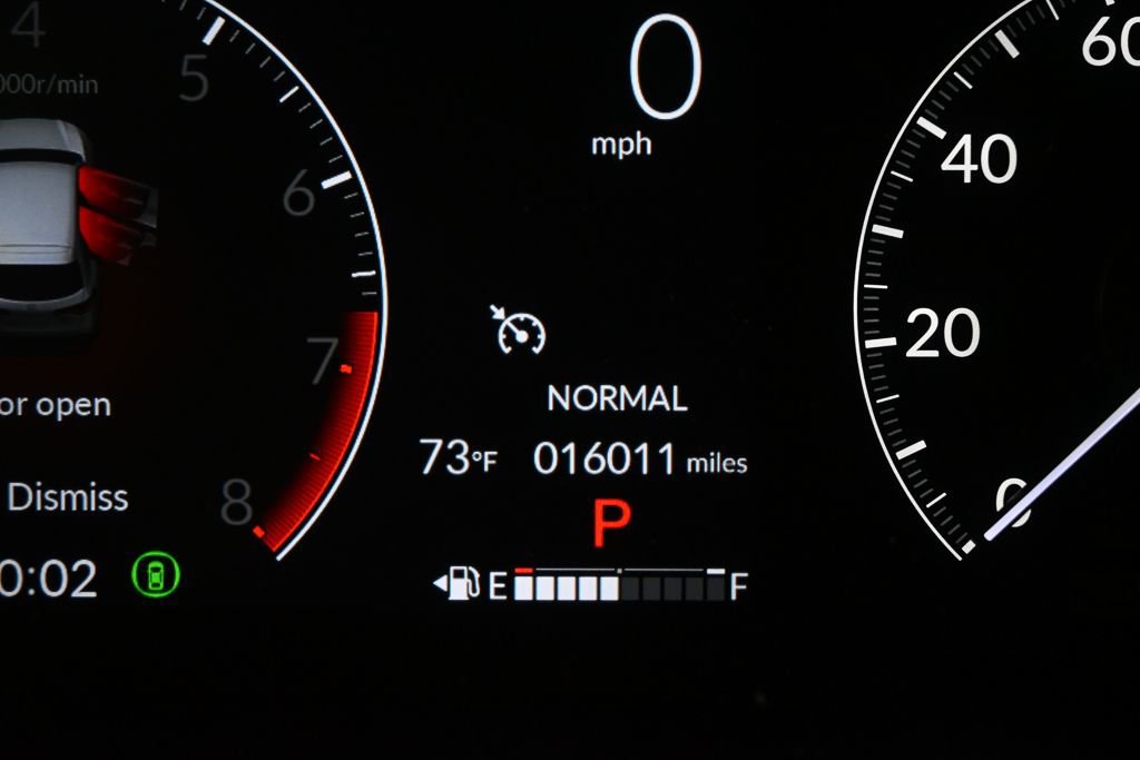 Used 2024 Honda HR-V EX-L image 11