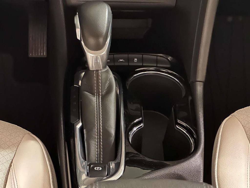 Used 2023 Buick Encore GX Preferred w/ Cold Weather Comfort Package image 20