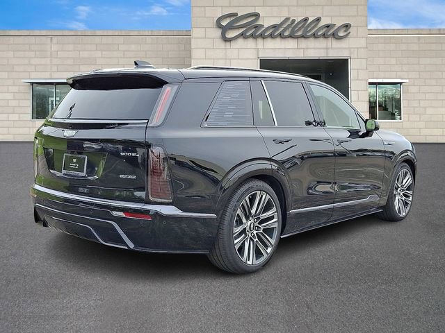 New 2026 Cadillac Vistiq Platinum w/ LPO, Floor Liner Package image 3