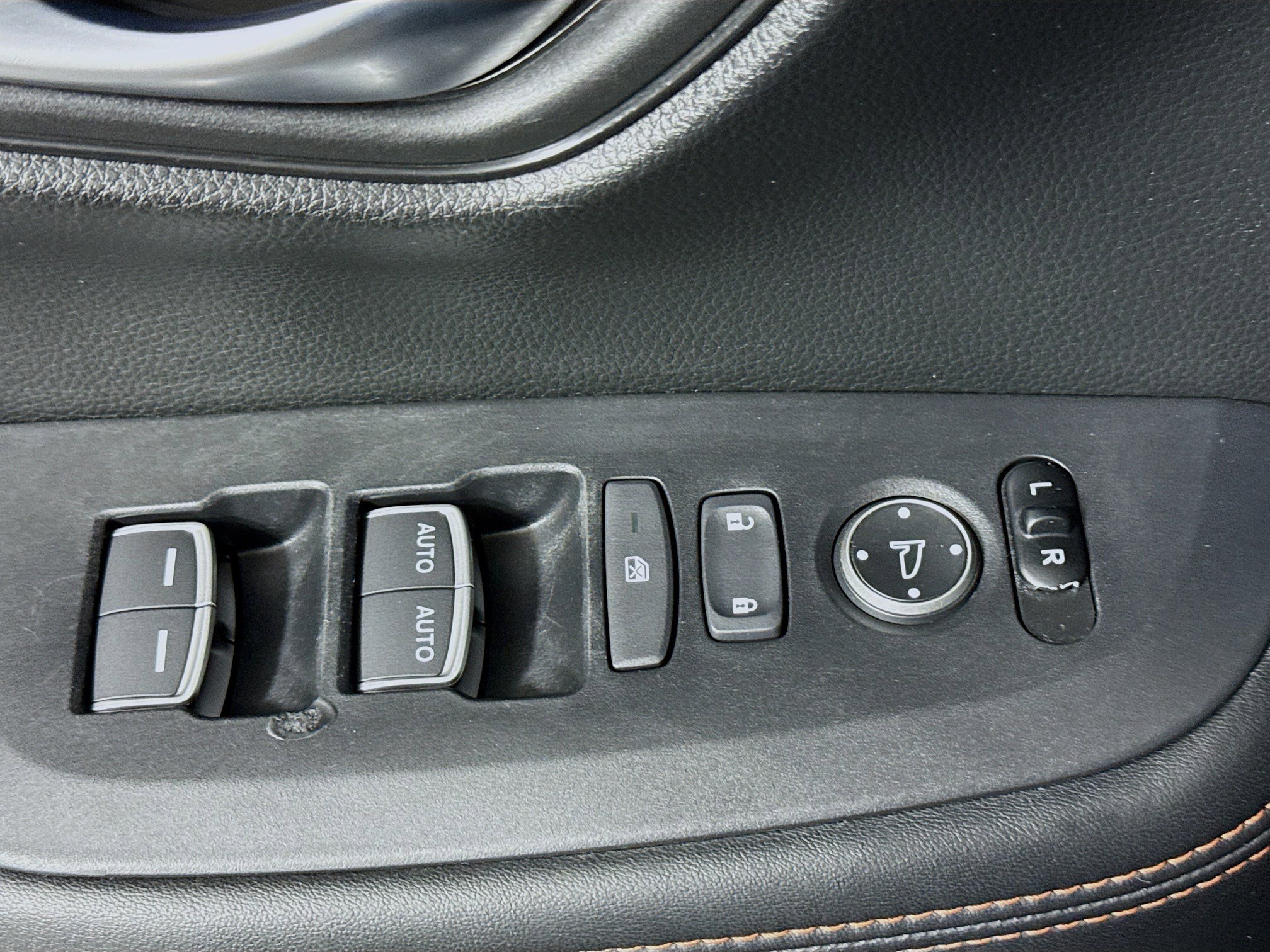 Used 2023 Honda HR-V Sport image 24