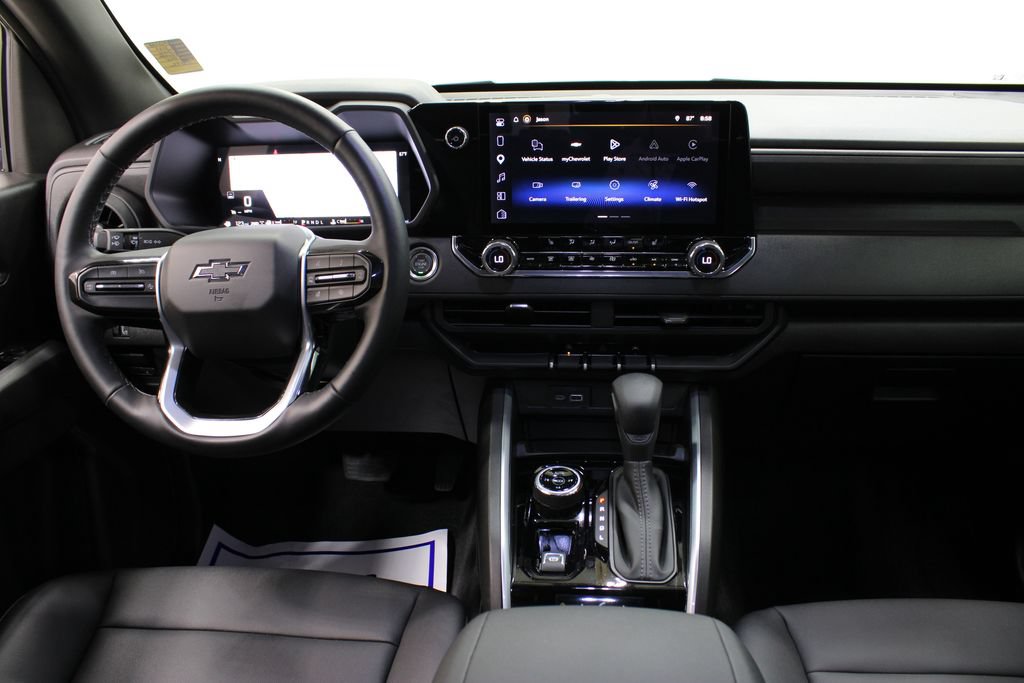 Used 2026 Chevrolet Colorado Trail Boss AWD/4WD image 9