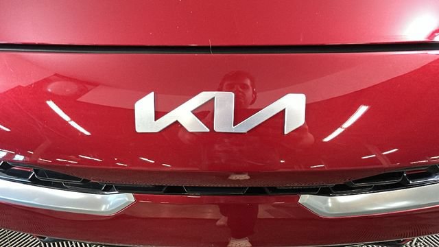 Used 2022 Kia Forte GT w/ GT2 Package FWD image 8