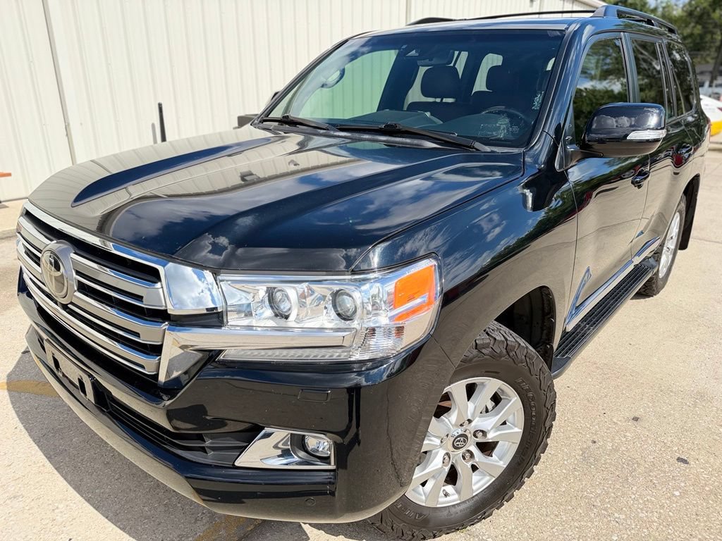 Used 2019 Toyota Land Cruiser AWD/4WD image 1