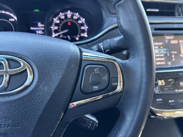 Used 2015 Toyota Avalon Limited image 15