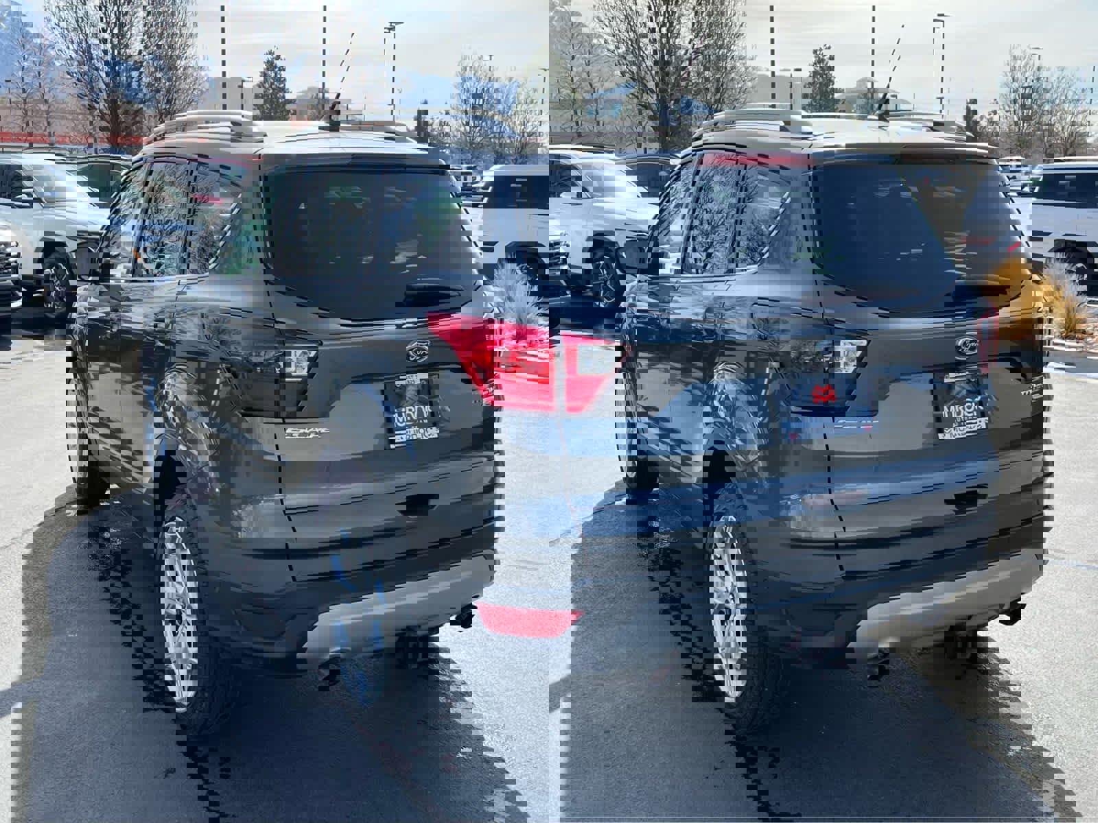 Used 2019 Ford Escape Titanium image 9