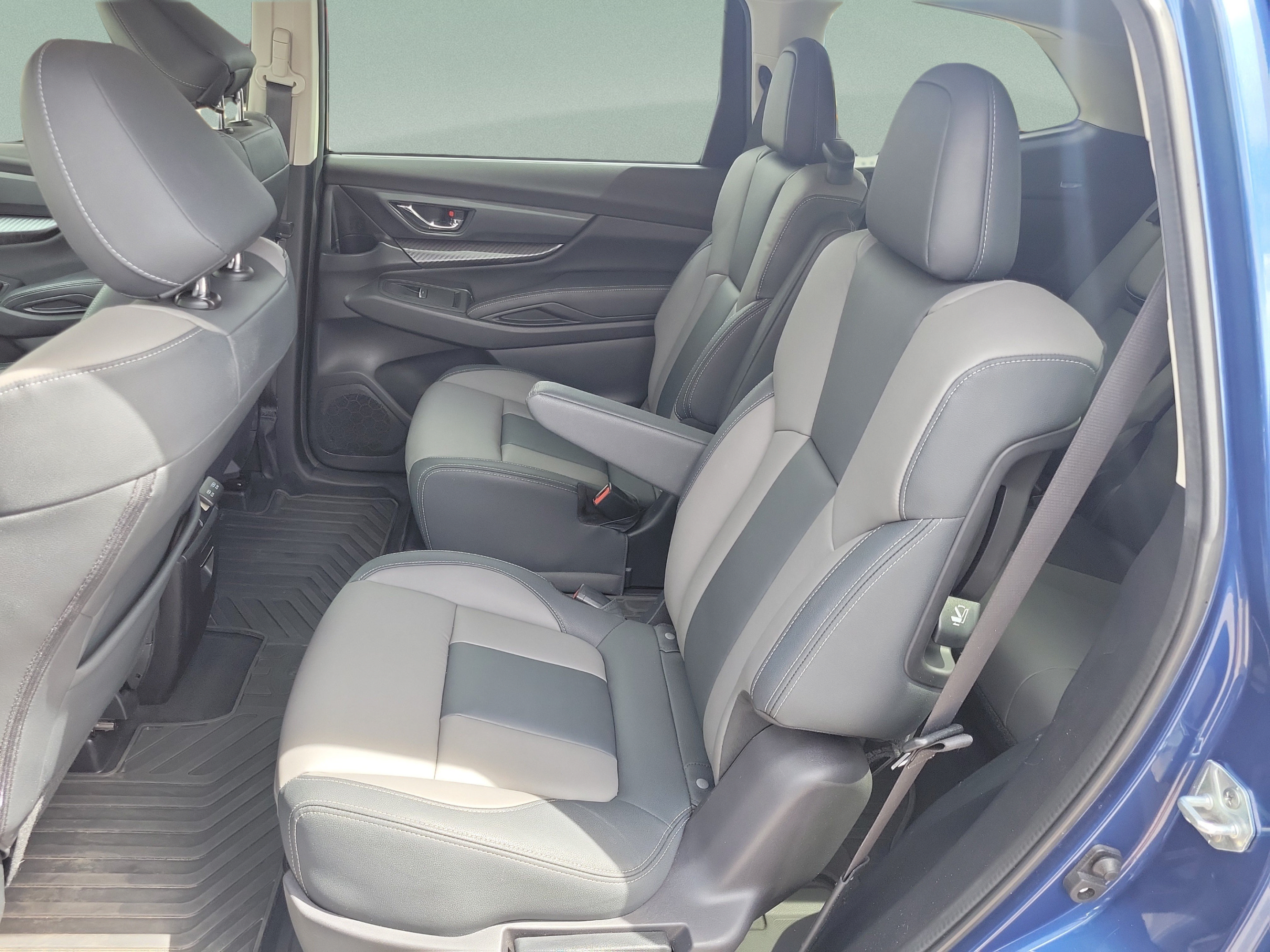 Used 2022 Subaru Ascent Onyx Edition AWD/4WD image 15