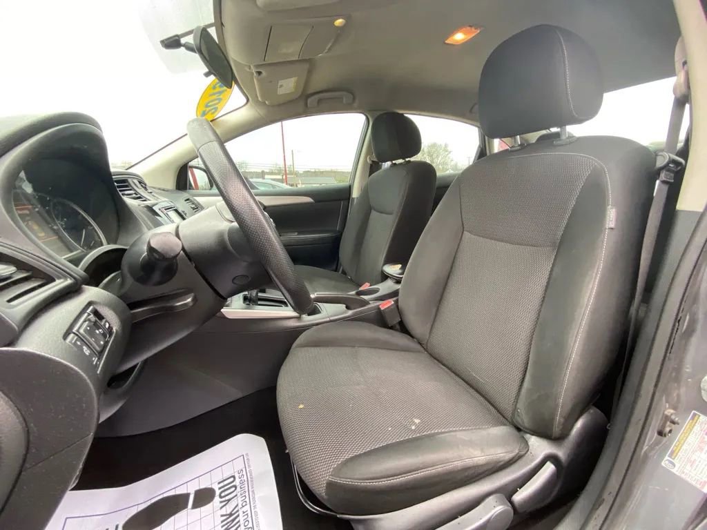 Used 2019 Nissan Sentra S image 14