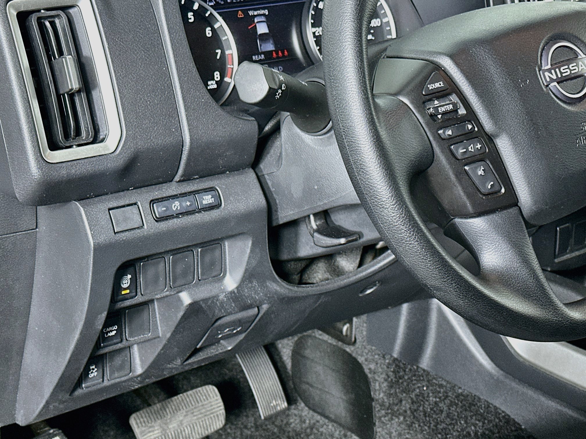 Used 2026 Nissan Frontier SV RWD image 17