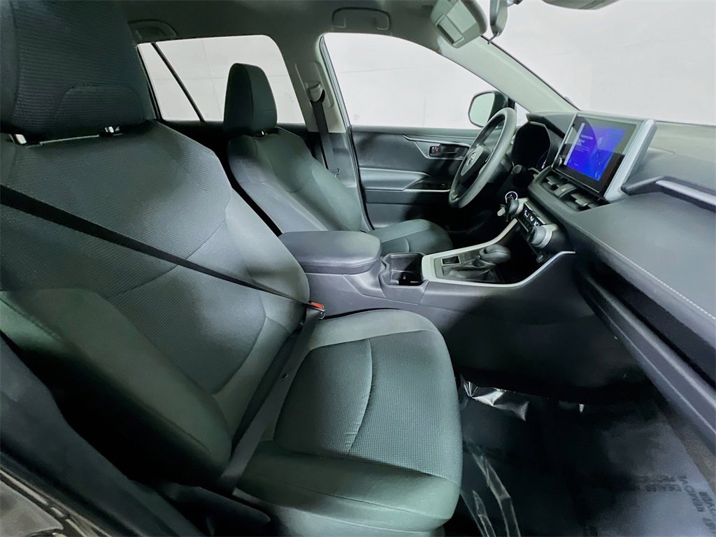 Used 2024 Toyota RAV4 LE image 24