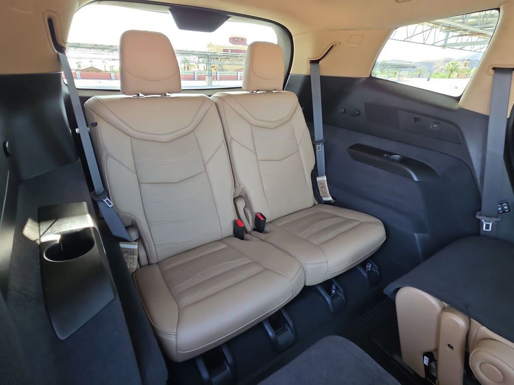 Certified 2025 Cadillac XT6 Sport w/ Platinum Package image 28