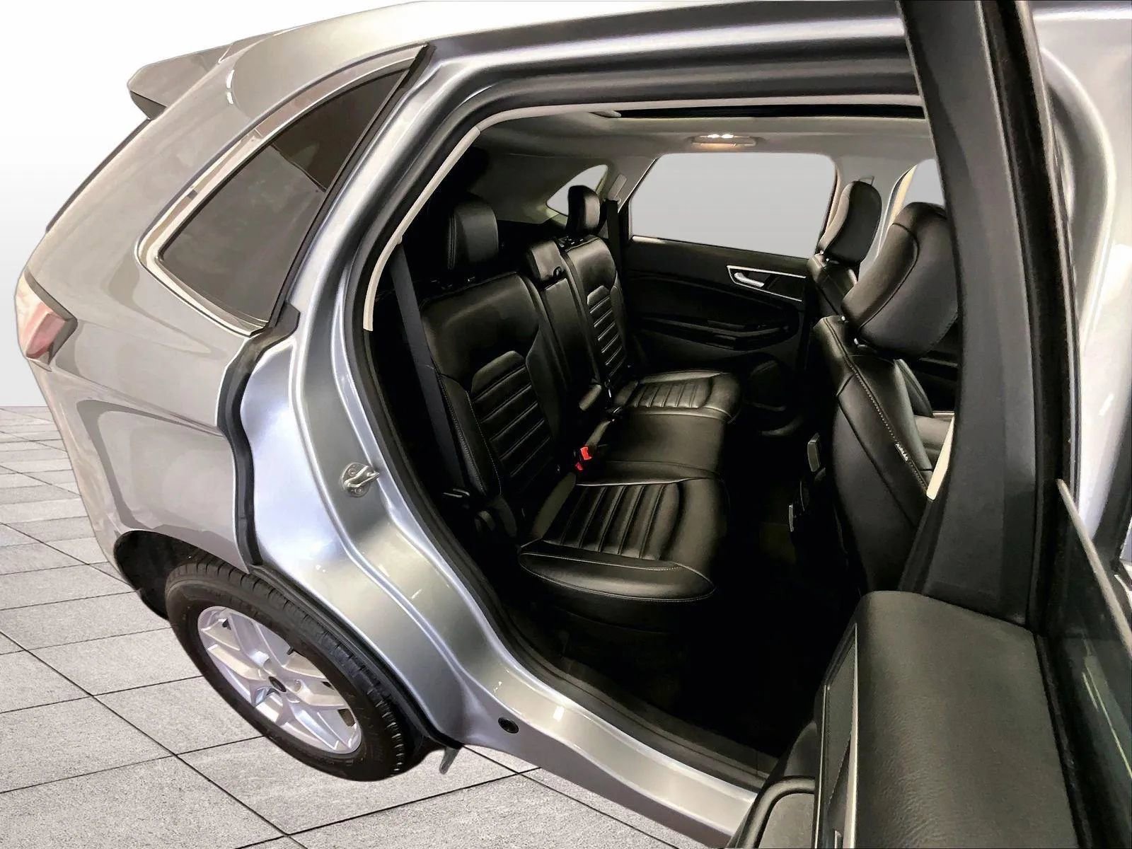 Certified 2023 Ford Edge SEL w/ Convenience Package image 26