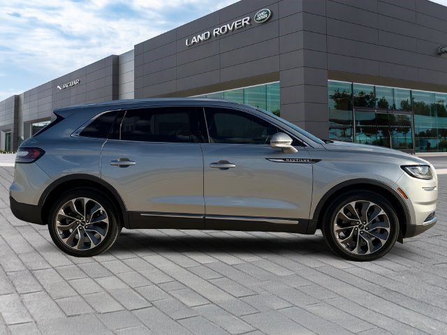 Used 2023 Lincoln Nautilus Reserve w/ Luxury Package FWD image 6