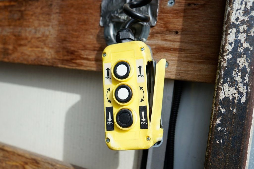 Used 2016 Ford F650 2WD Regular Cab Super Duty image 10