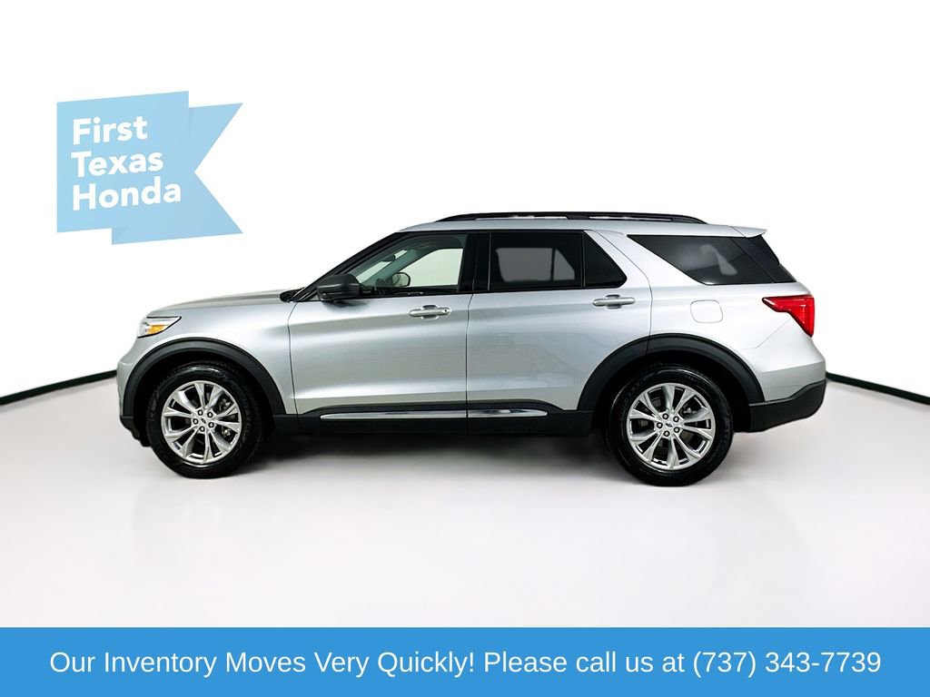 Used 2023 Ford Explorer XLT w/ Equipment Group 202A image 4