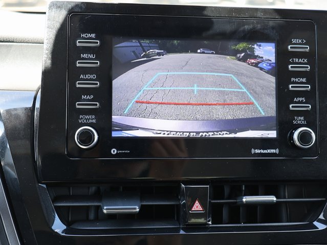 Used 2024 Toyota Camry SE image 29