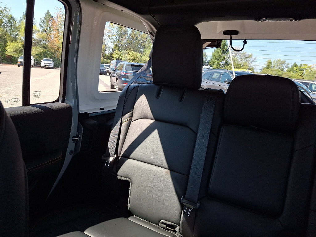 New 2027 Jeep Wrangler Unlimited Sahara AWD/4WD image 13