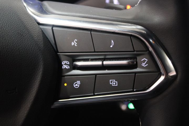 Certified 2024 Chevrolet Traverse LS image 35