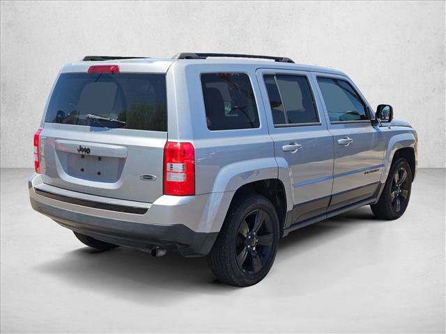 Used 2015 Jeep Patriot Sport w/ Power Value Group FWD image 4