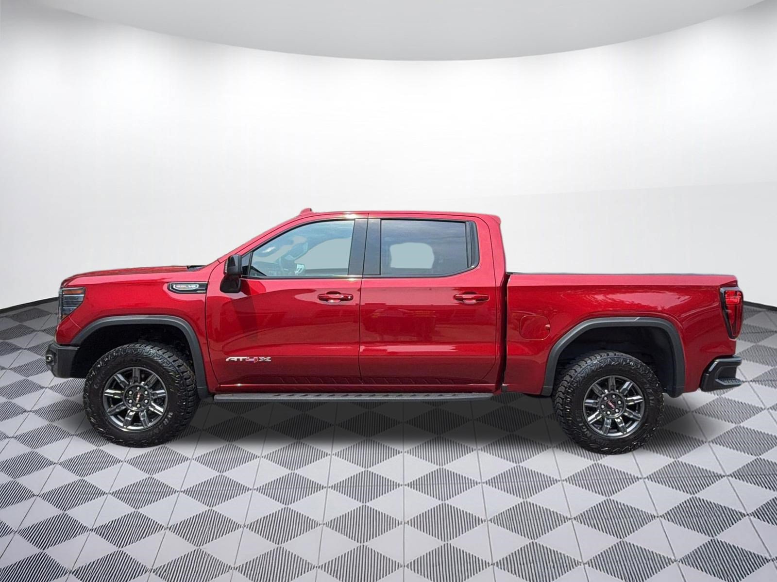 Used 2025 GMC Sierra 1500 AT4X AWD/4WD image 2
