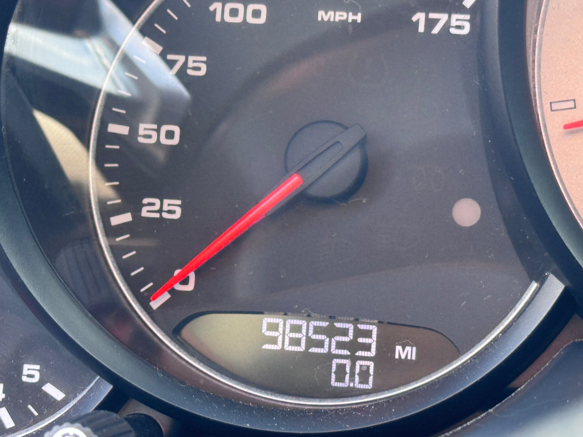 Used 2015 Porsche Cayenne S AWD/4WD image 3