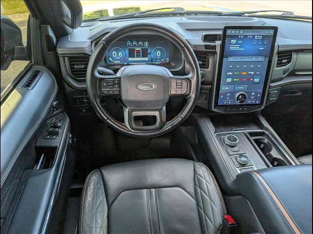Used 2023 Ford Expedition Platinum AWD/4WD image 8