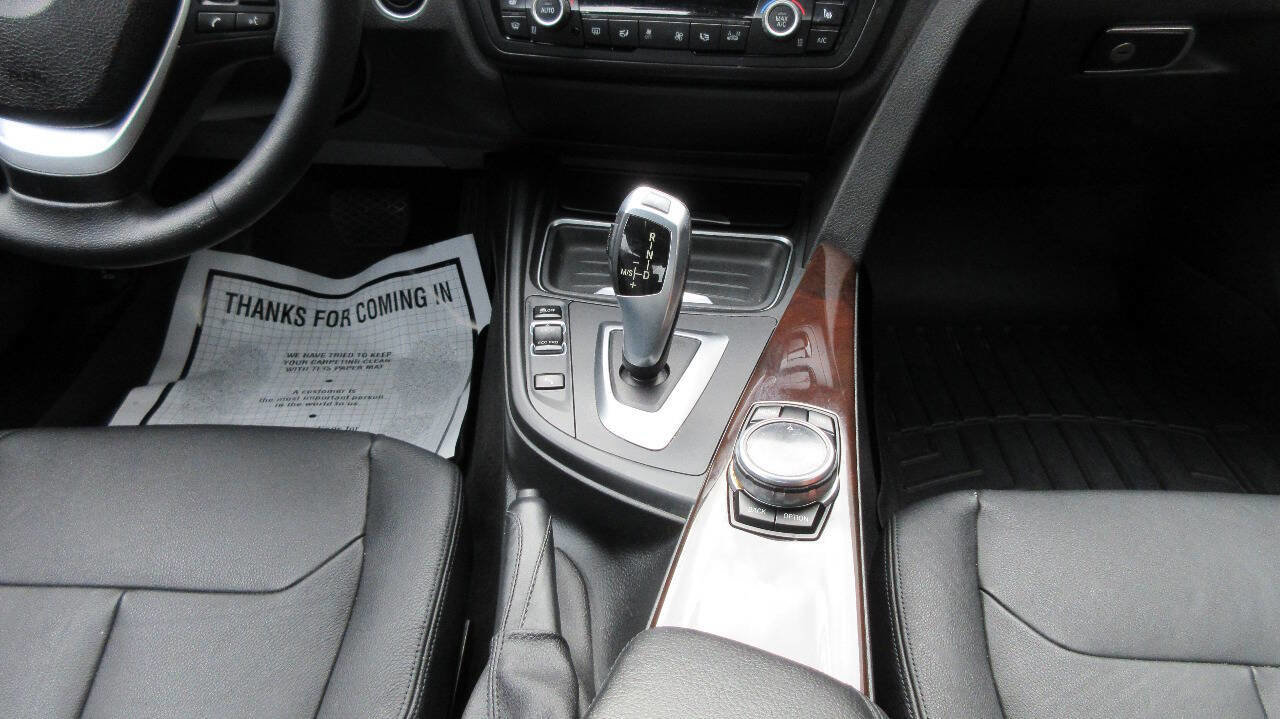 Used 2014 BMW 328i xDrive Sedan image 30
