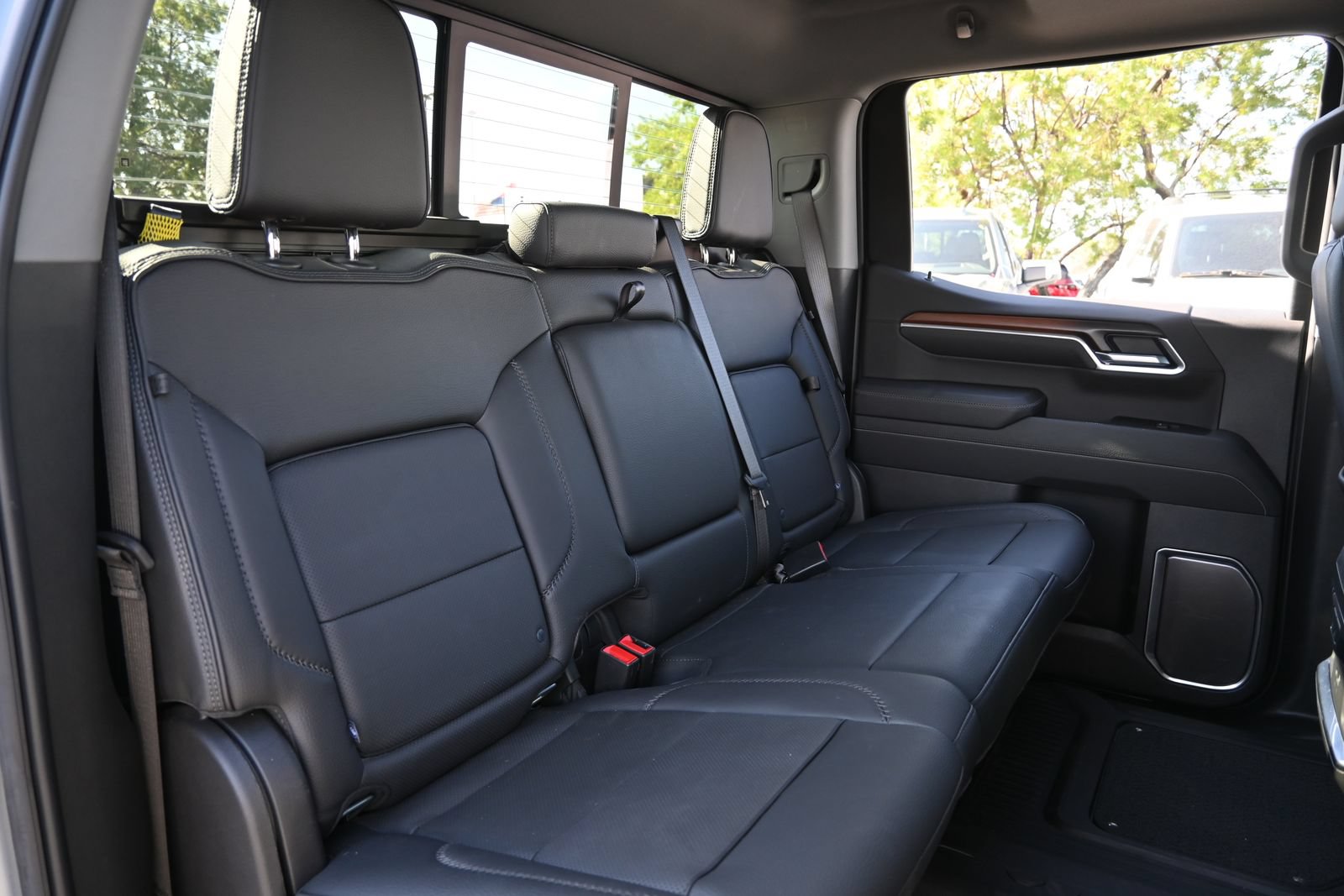 Used 2025 GMC Sierra 1500 Denali AWD/4WD image 23