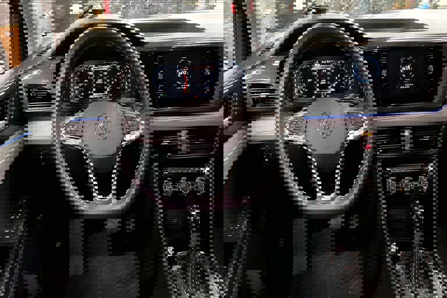 Used 2022 Volkswagen Taos SEL image 8