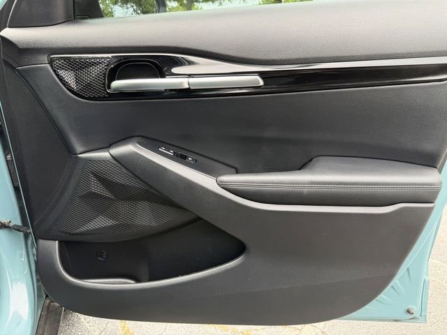 Certified 2025 Kia Seltos EX w/ EX Sunroof Package FWD image 34