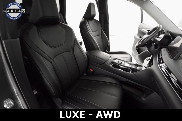 Used 2023 INFINITI QX60 Luxe image 17