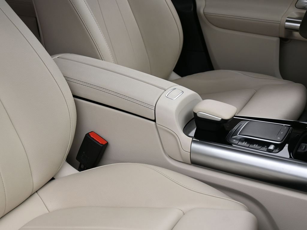 Used 2022 Mercedes-Benz GLA 250 image 44