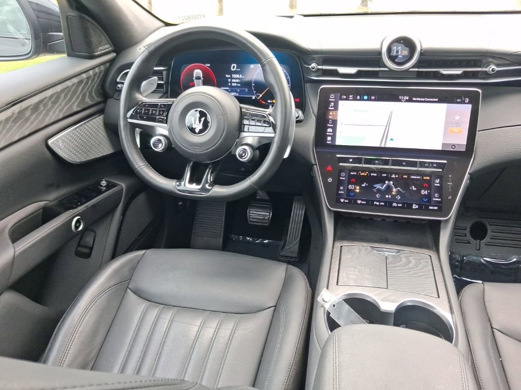 Used 2023 Maserati Grecale Modena image 10