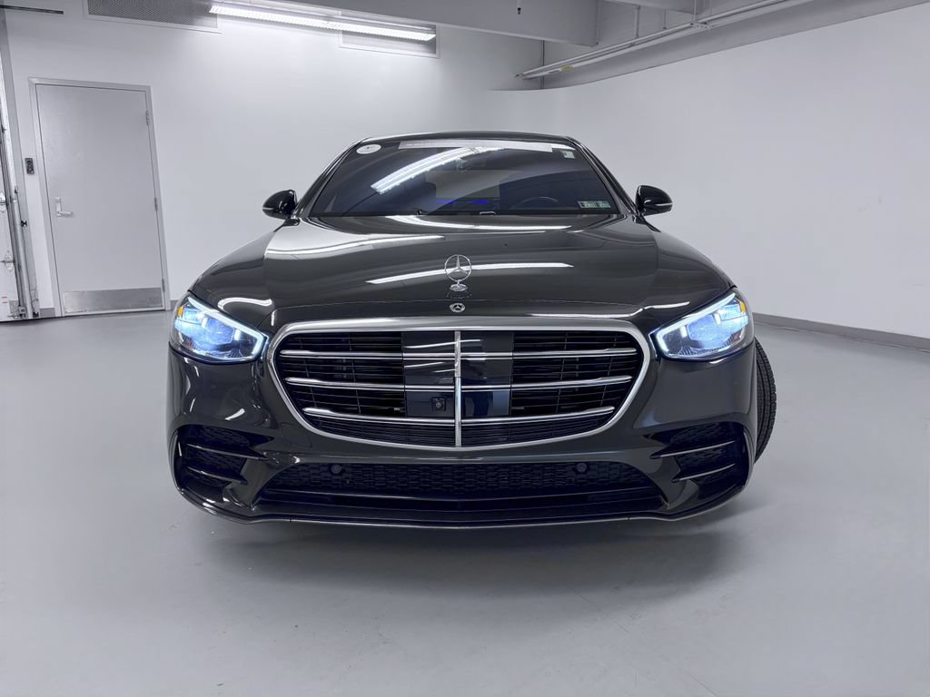 Certified 2023 Mercedes-Benz S 580e 4MATIC Sedan image 4