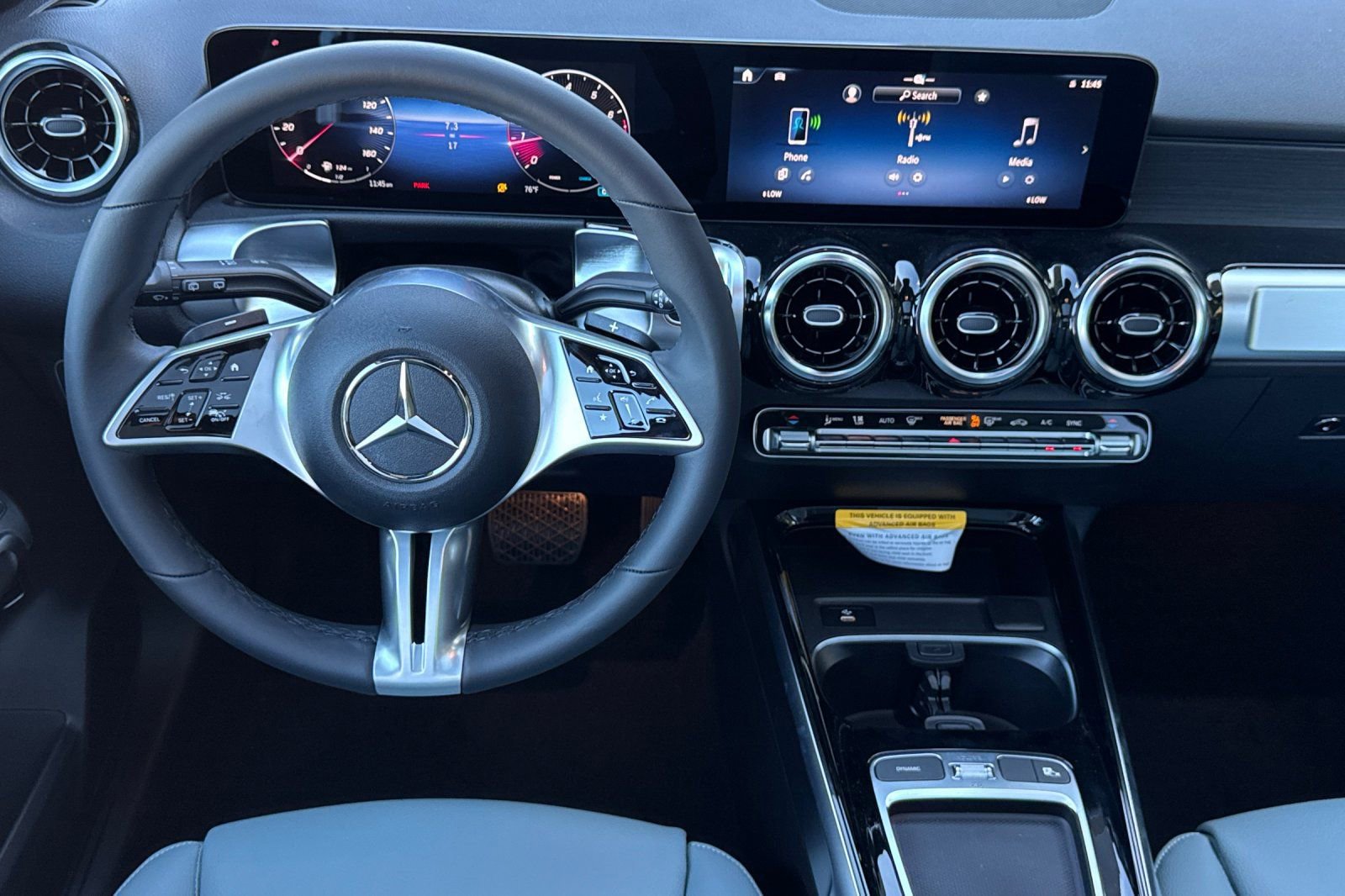 New 2026 Mercedes-Benz GLB 250 image 24