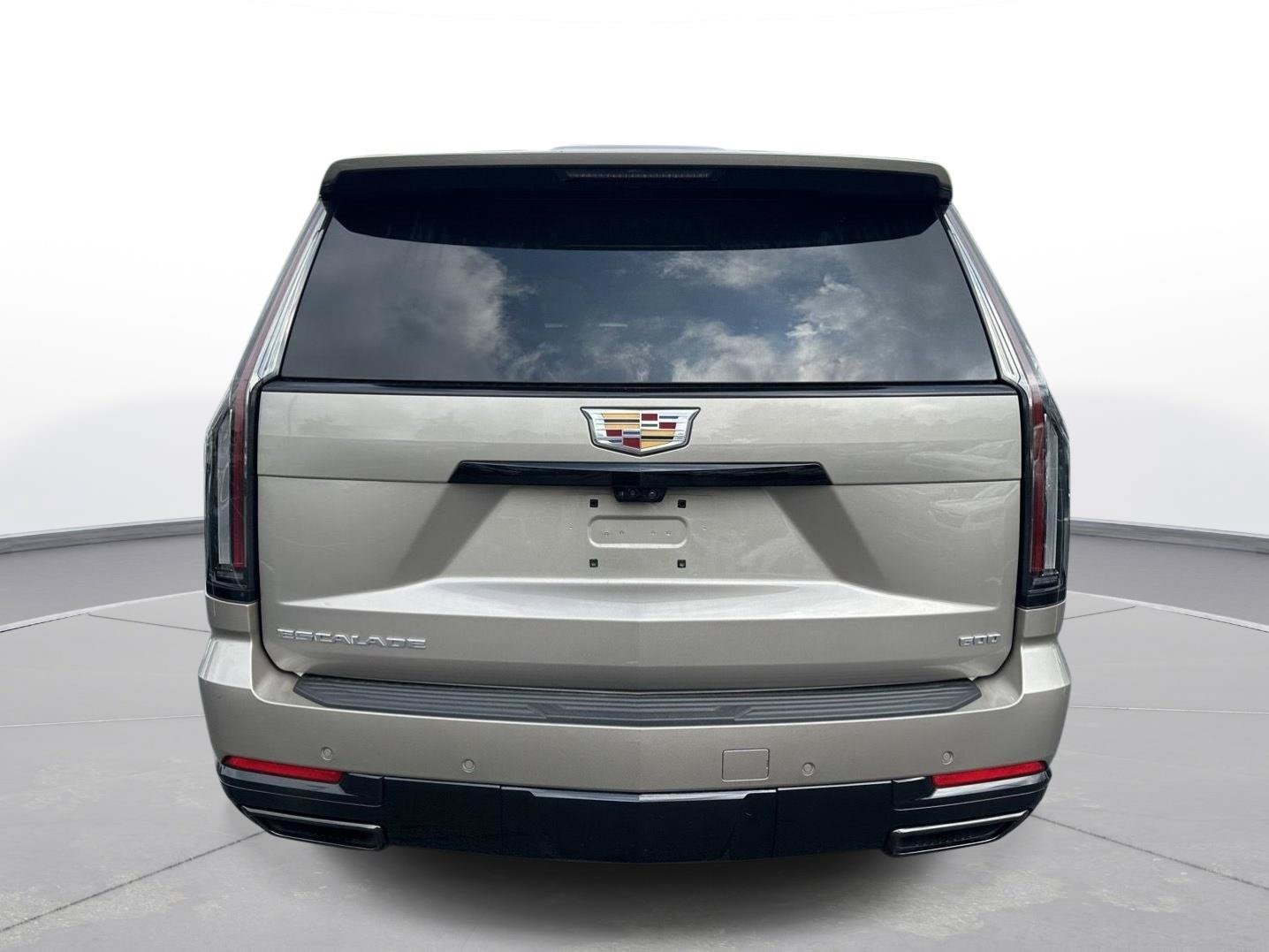 Used 2025 Cadillac Escalade Sport Platinum w/ LPO, ONYX Package AWD/4WD image 7