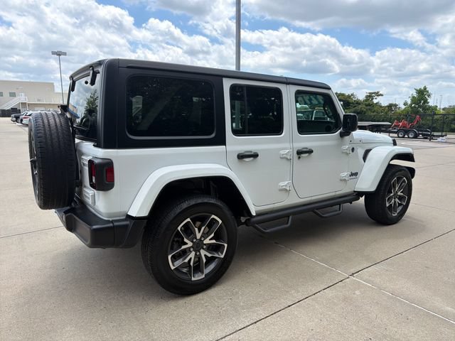 Used 2024 Jeep Wrangler Unlimited AWD/4WD image 5