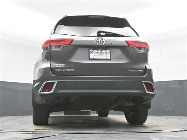 Used 2017 Toyota Highlander Limited image 50