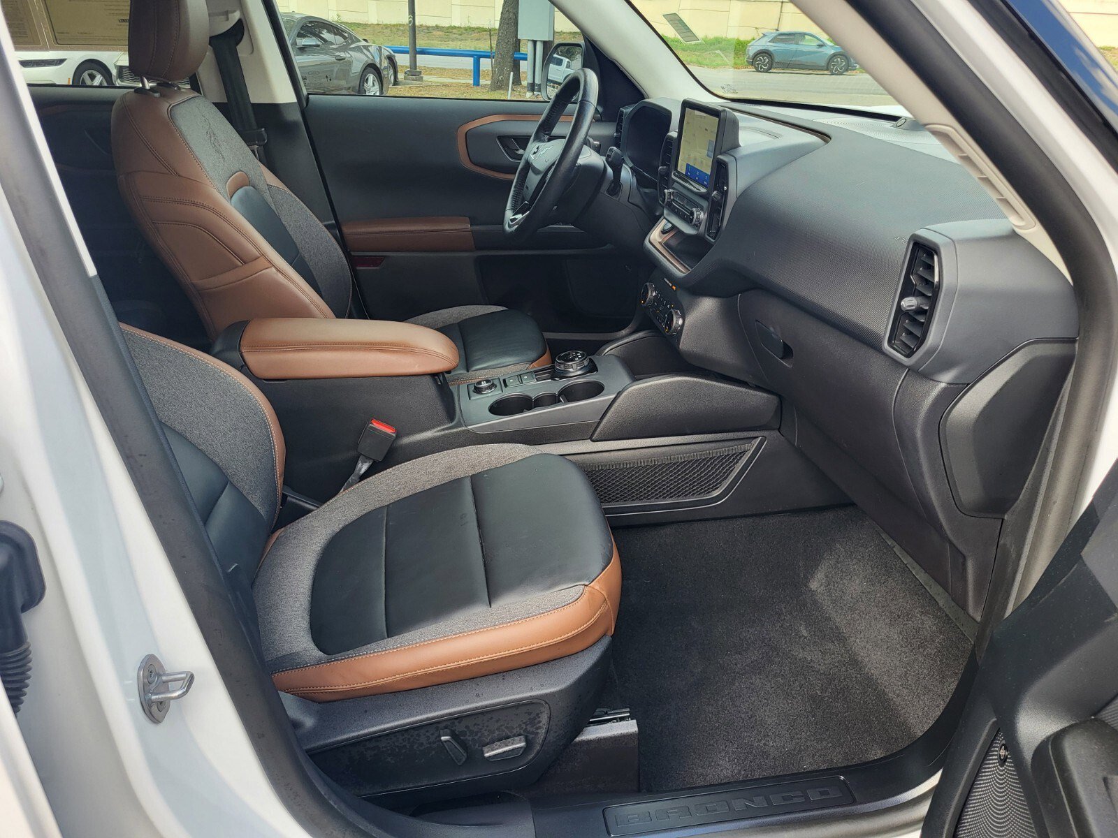 Certified 2023 Ford Bronco Sport Outer Banks w/ Tech Package image 13