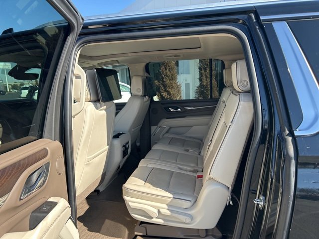 Used 2021 GMC Yukon XL Denali w/ Denali Ultimate Package image 13