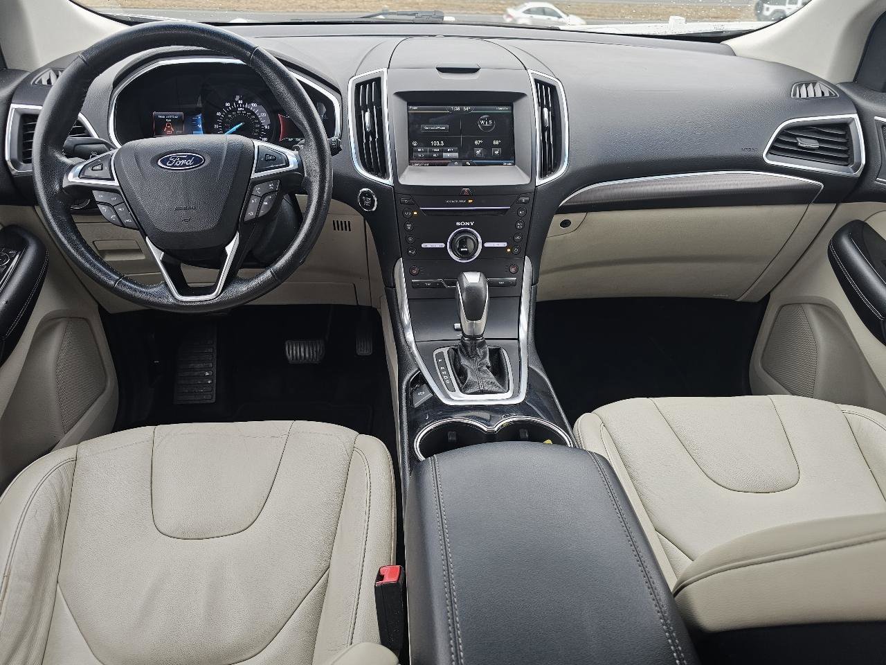 Used 2015 Ford Edge Titanium image 9