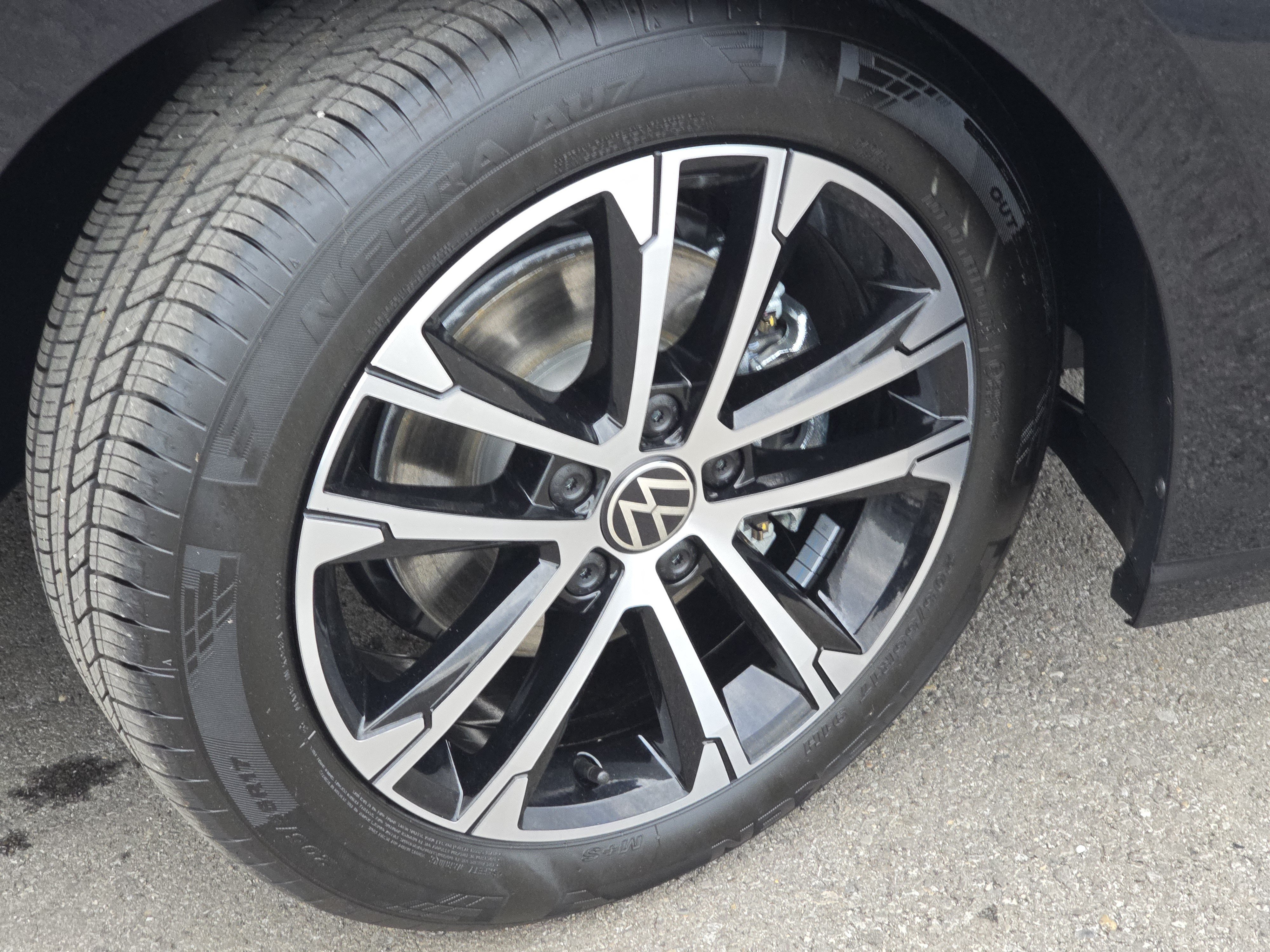 New 2026 Volkswagen Jetta Sport FWD image 11
