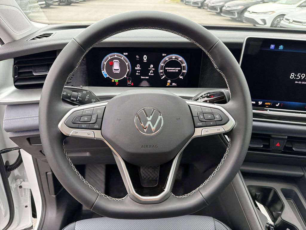 New 2026 Volkswagen Tiguan SE FWD image 24